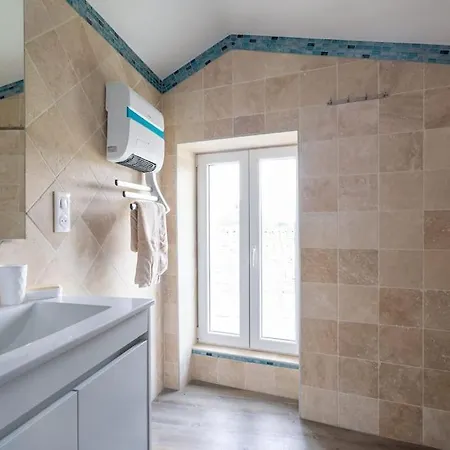 Villa 6/11 Pers - Piscine Chauffee, Jacuzzi, Fitness, Jeux D'arcade. *