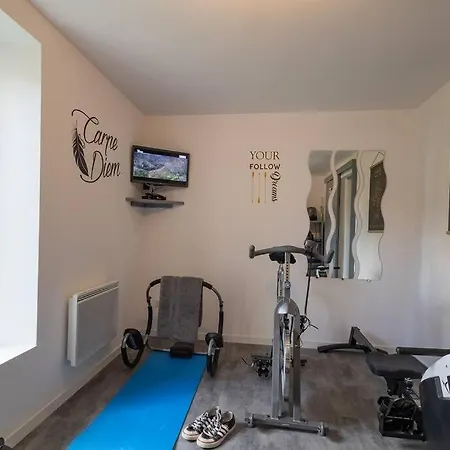 Villa 6/11 Pers - Piscine Chauffee, Jacuzzi, Fitness, Jeux D'arcade. Ambrus